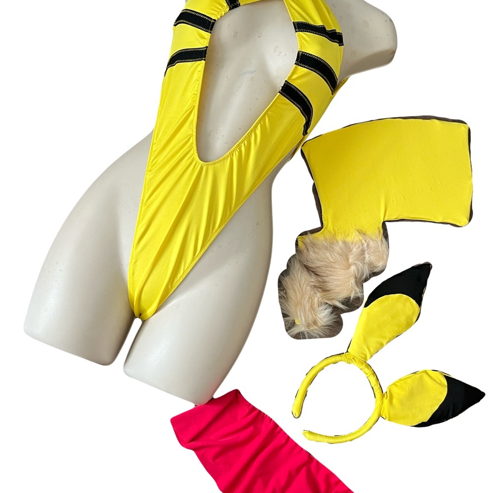 Pikachu Costume - Picture 2 of 3